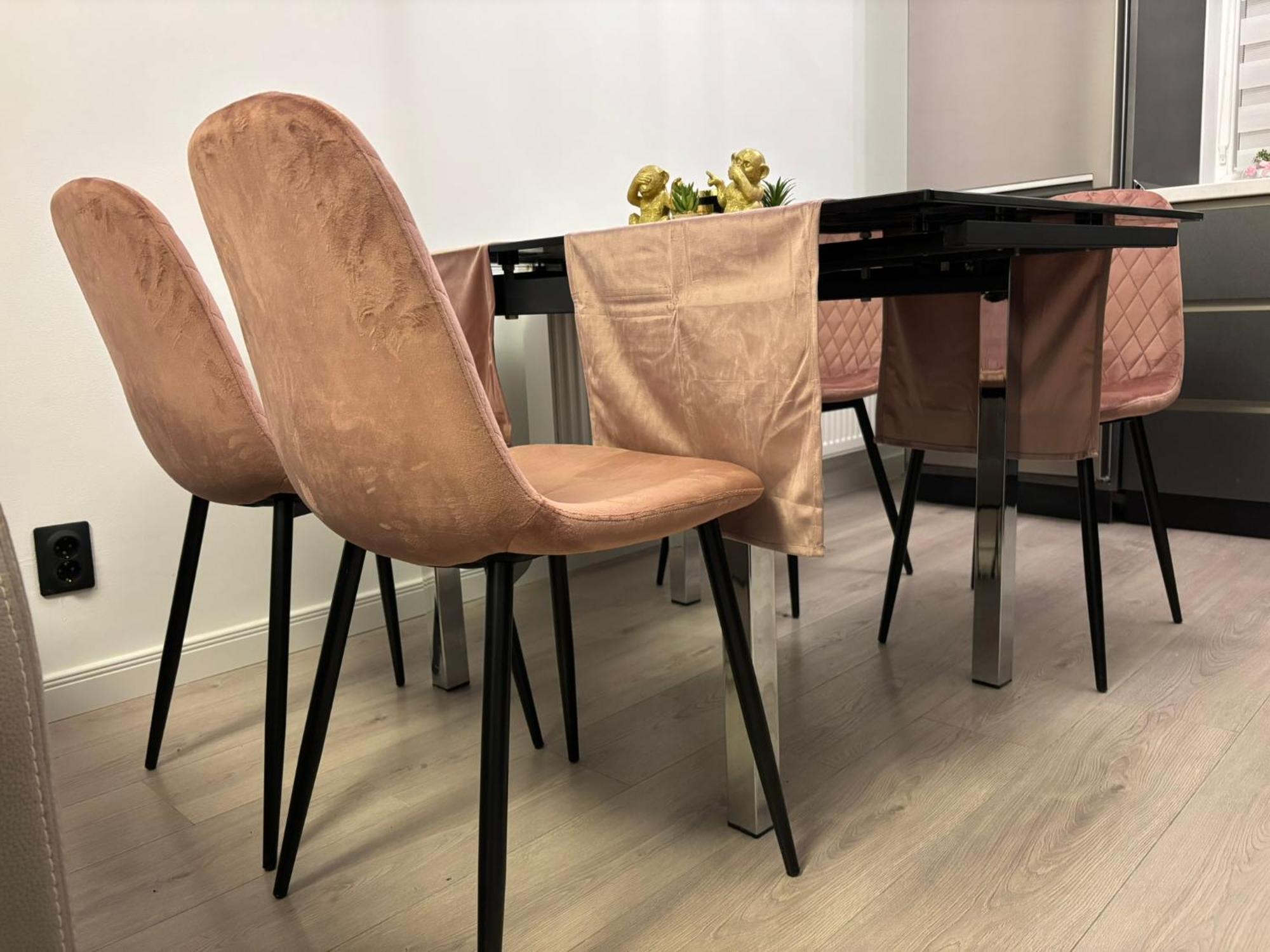 Dream - Large Apartament With Freeparking In A Quietarea Just 10 Minutes Away From City Center Бистриця Екстер'єр фото