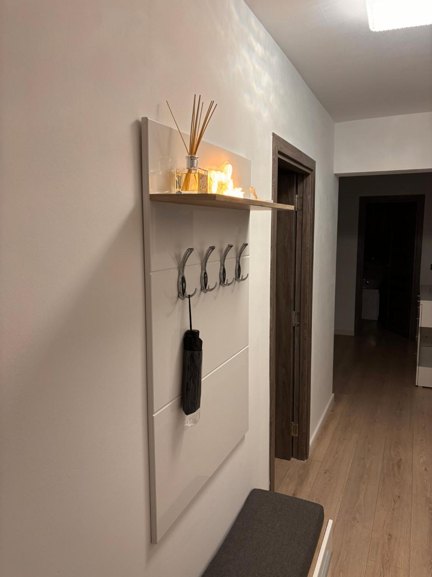 Dream - Large Apartament With Freeparking In A Quietarea Just 10 Minutes Away From City Center Бистриця Екстер'єр фото